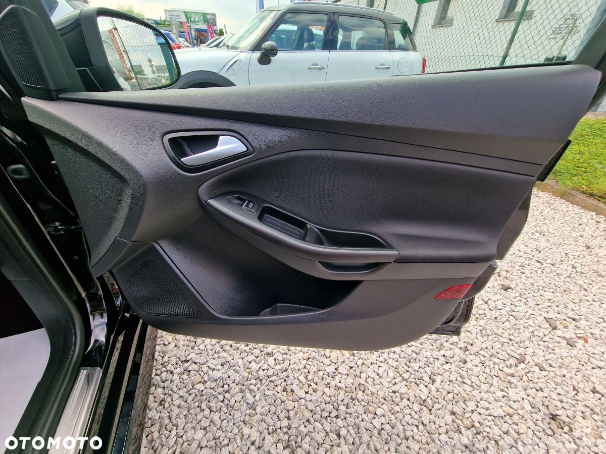 Ford Focus 1.0 EcoBoost ST-Line Red ASS - 24