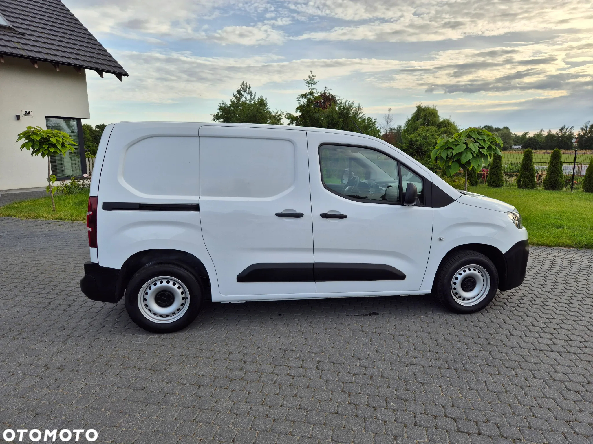 Citroën BERLINGO - 14
