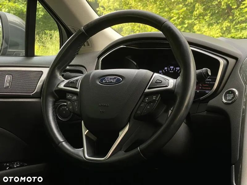 Ford Mondeo 2.0 Hybrid Titanium - 14