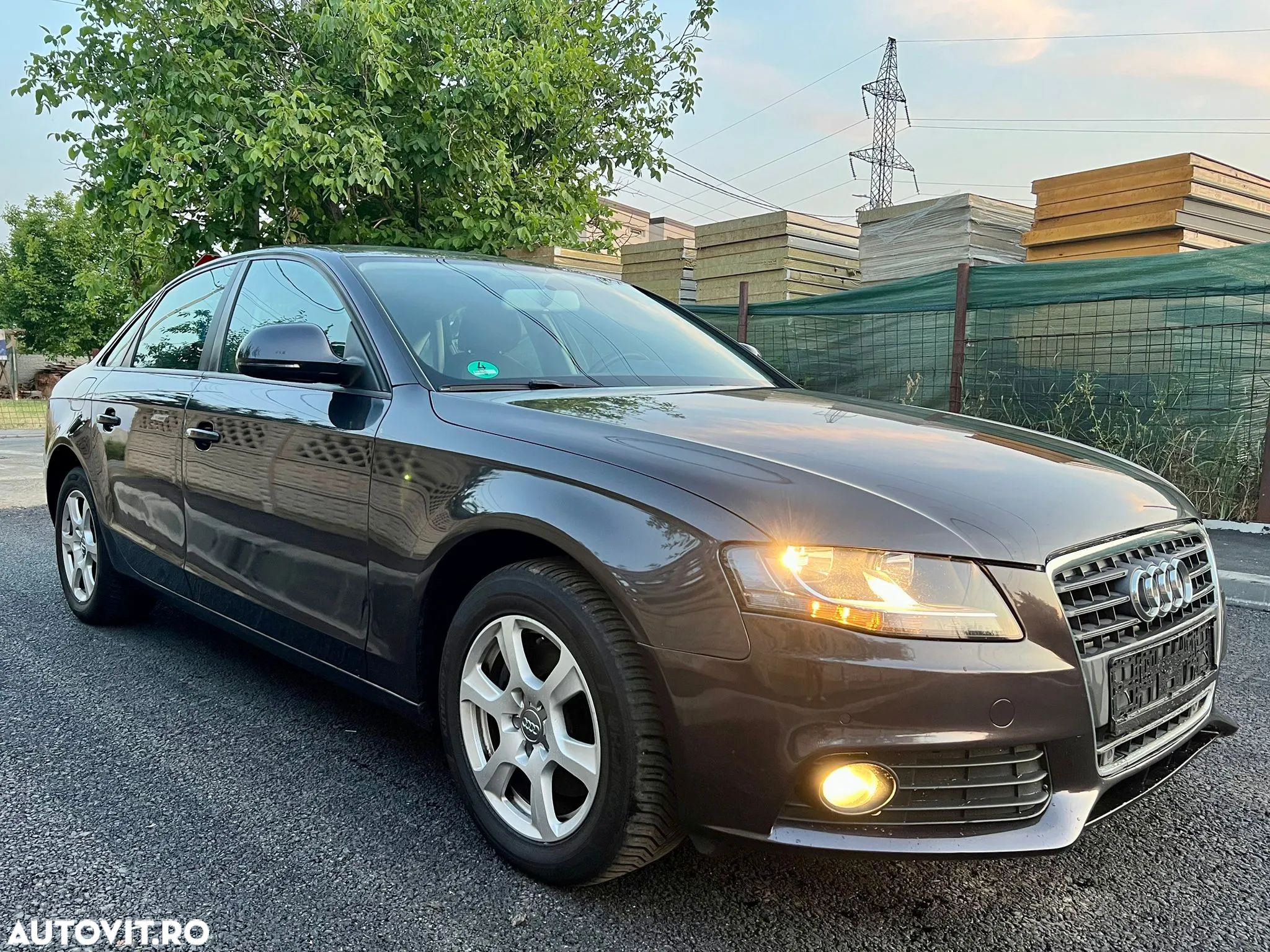 Audi A4 - 1