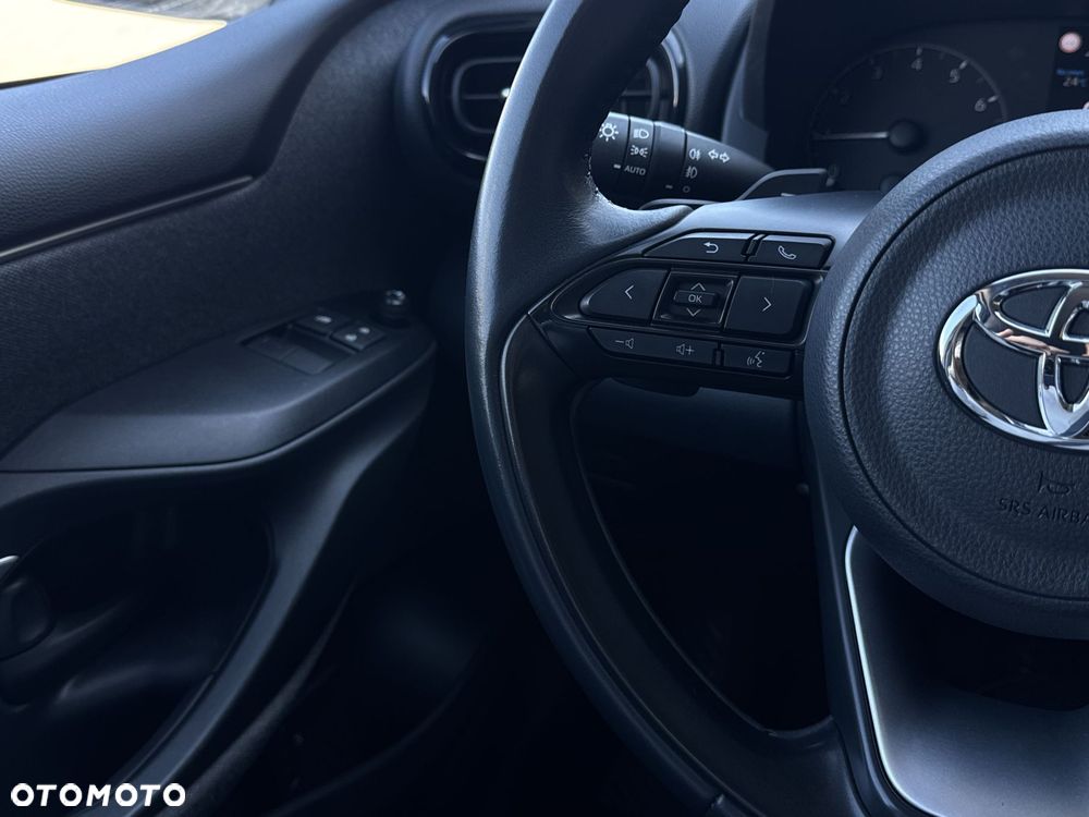 Toyota Yaris 1.5 Comfort CVT - 18