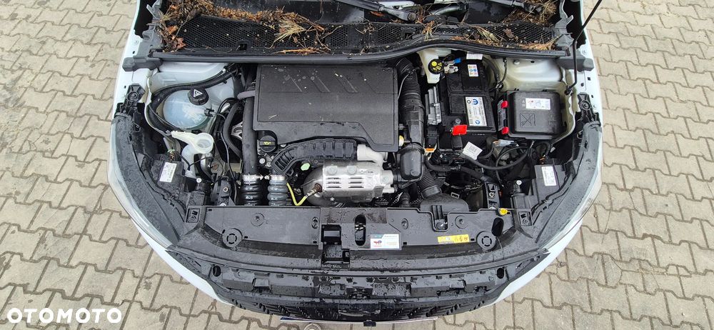 Peugeot 208 1.2 PureTech Allure Pack S&S - 16
