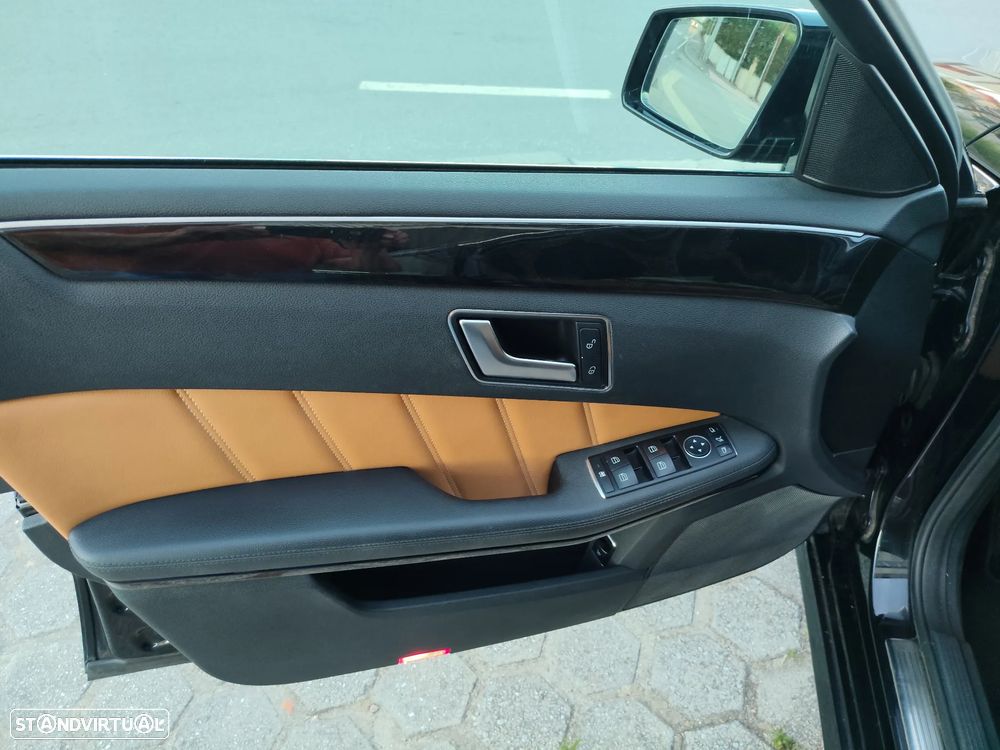Mercedes-Benz E 300 Bluetec Hybrid Avantgarde - 27