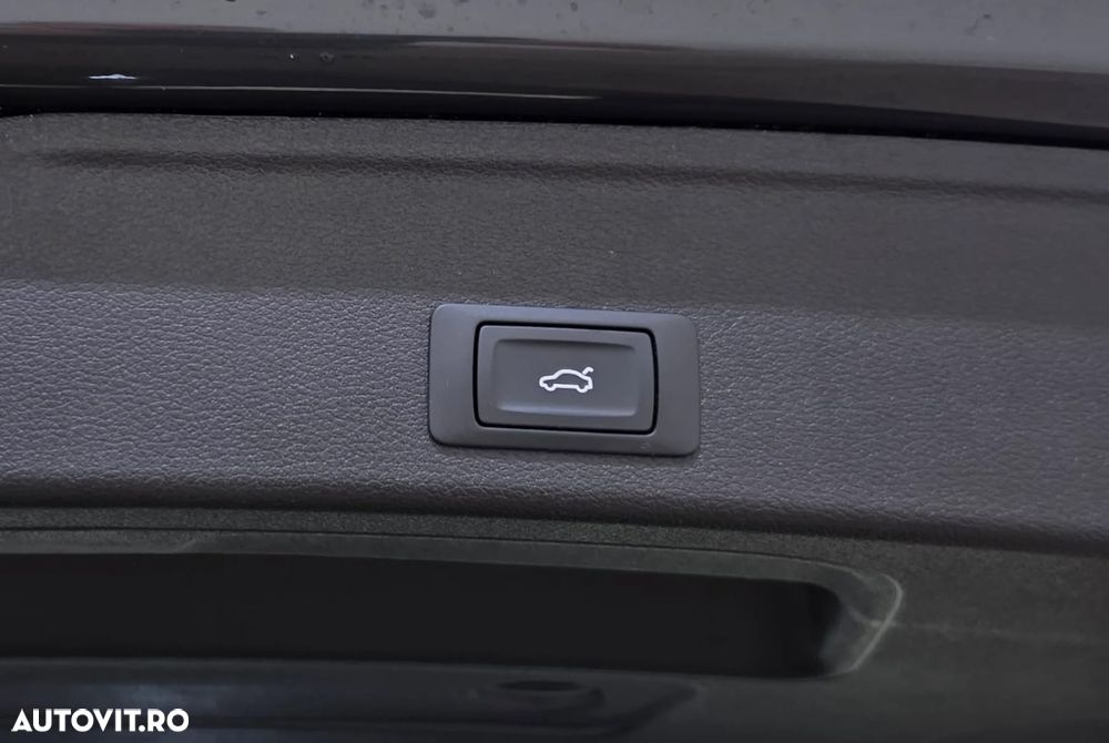 Audi A4 Avant 30 TDI S tronic - 26