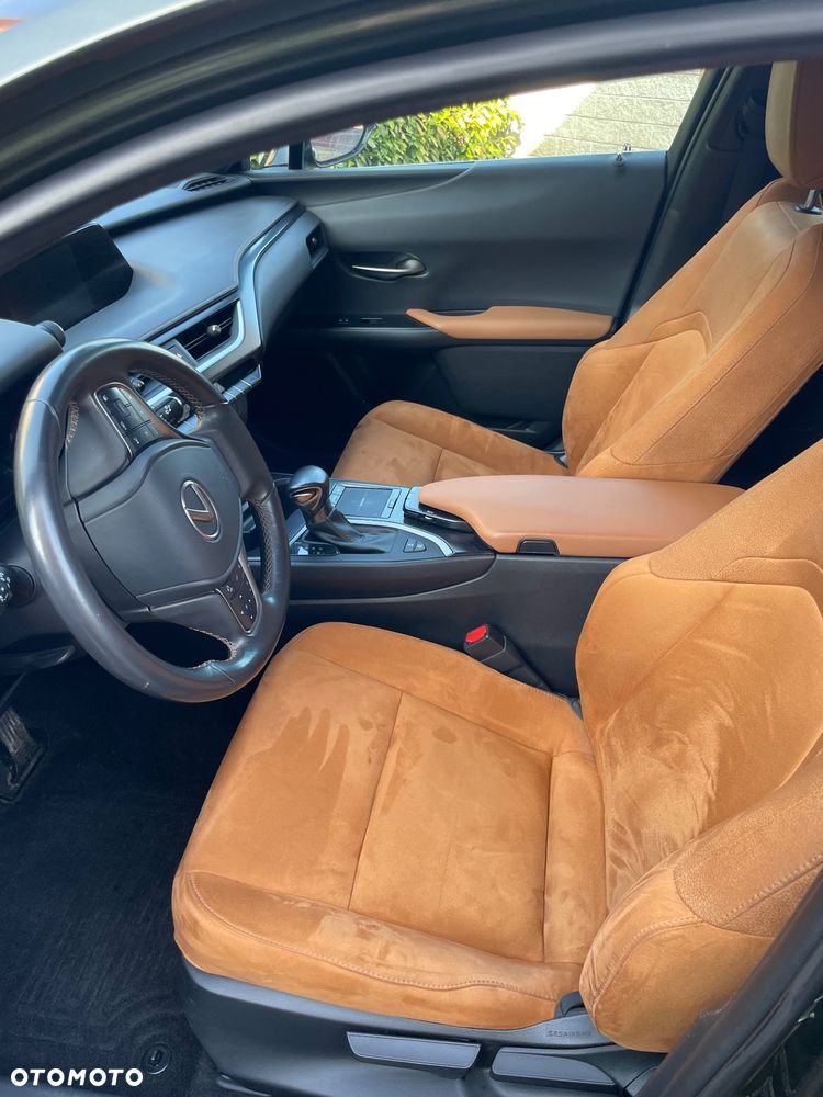 Lexus UX 200 GPF Business 2WD - 5