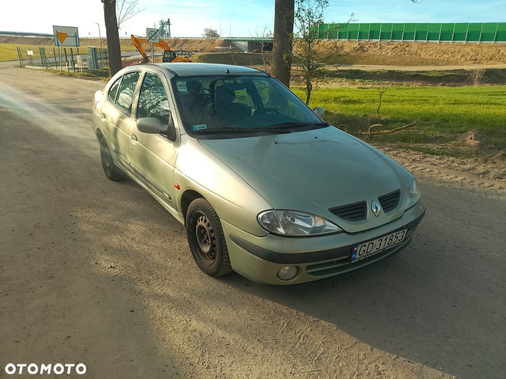 Renault Megane 1.4 16V Fidji - 4