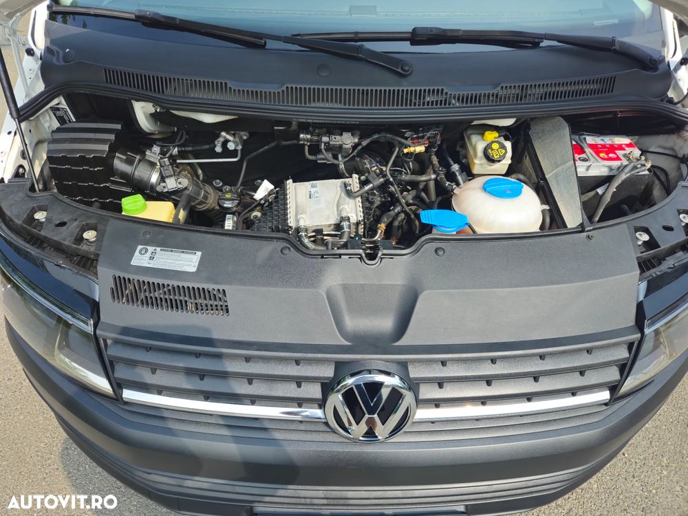 Volkswagen Transporter - 11