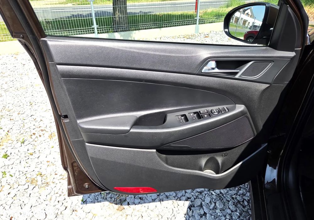 Hyundai Tucson 1.6 GDI BlueDrive Design 2WD - 36