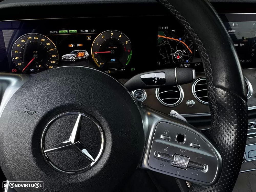 Mercedes-Benz E 300 de AMG Line - 30