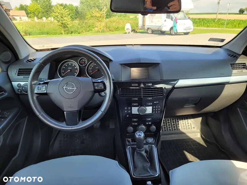 Opel Astra - 21