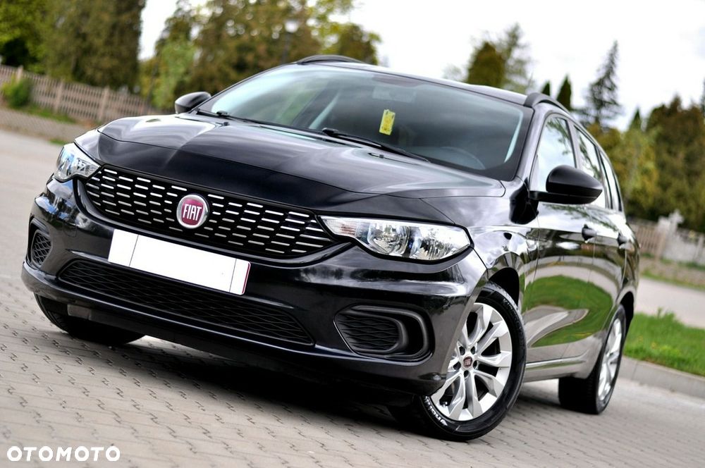 Fiat Tipo 1.4 16v Lounge EU6d - 27