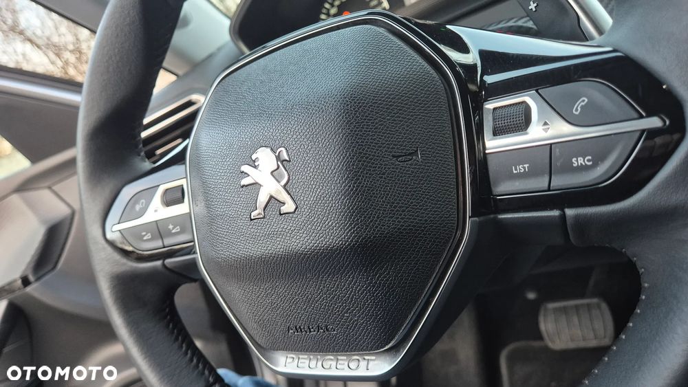 Peugeot 2008 PureTech 130 EAT8 Allure - 7