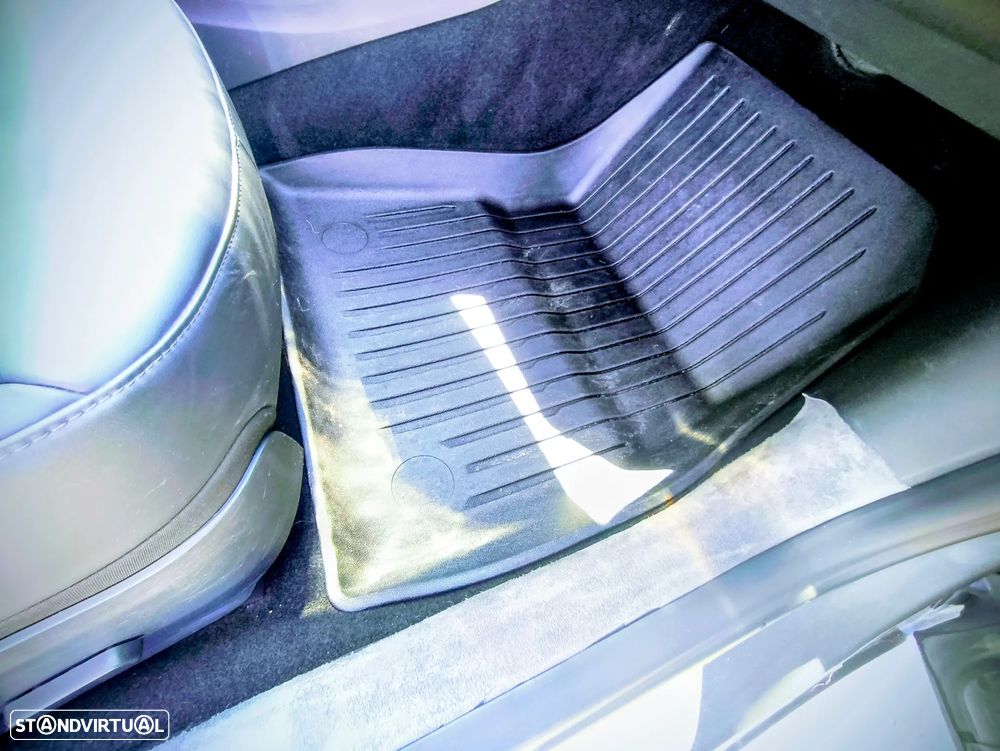 Tesla Model 3 Standard Range Plus RWD - 21