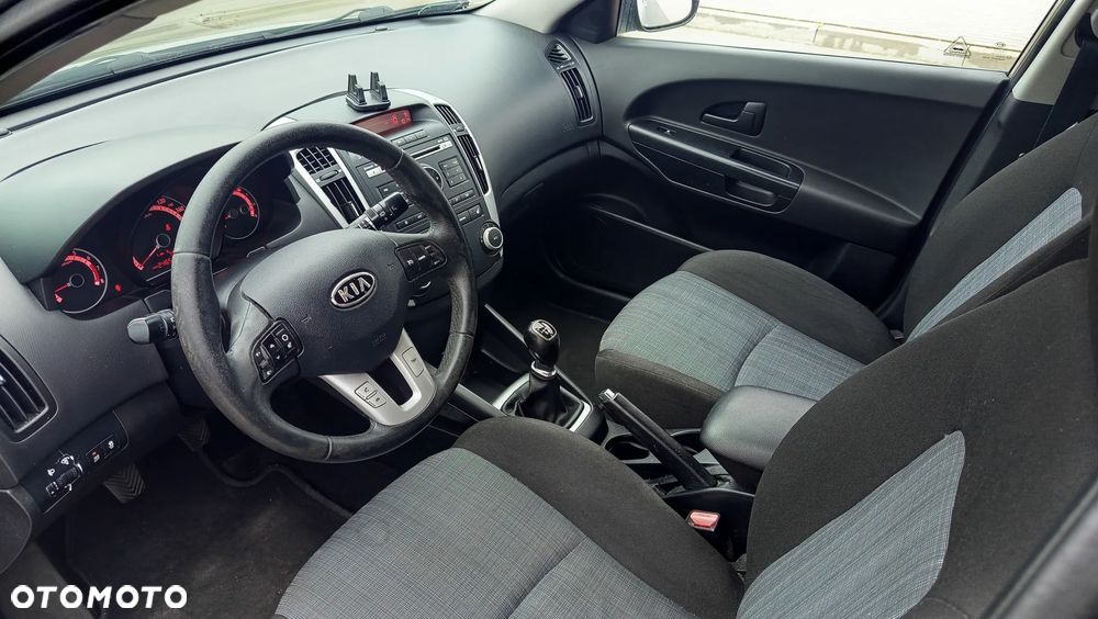 Kia Ceed 1.4 Comfort + - 11
