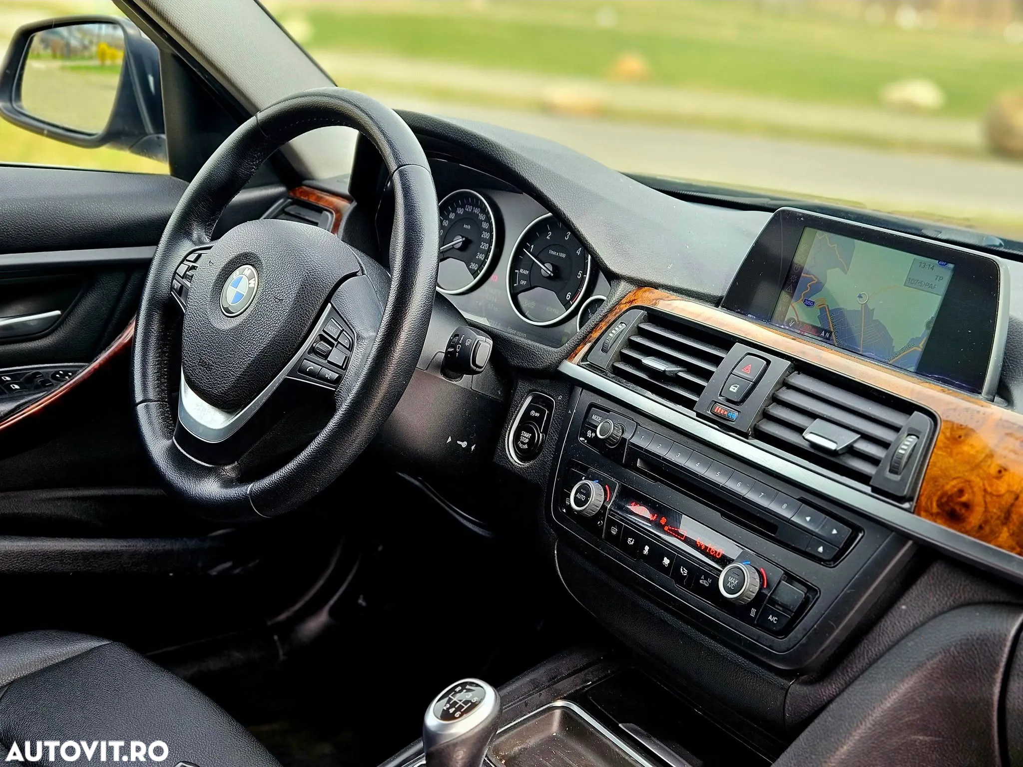 BMW Seria 3 320d Efficient Dynamic Edition - 14