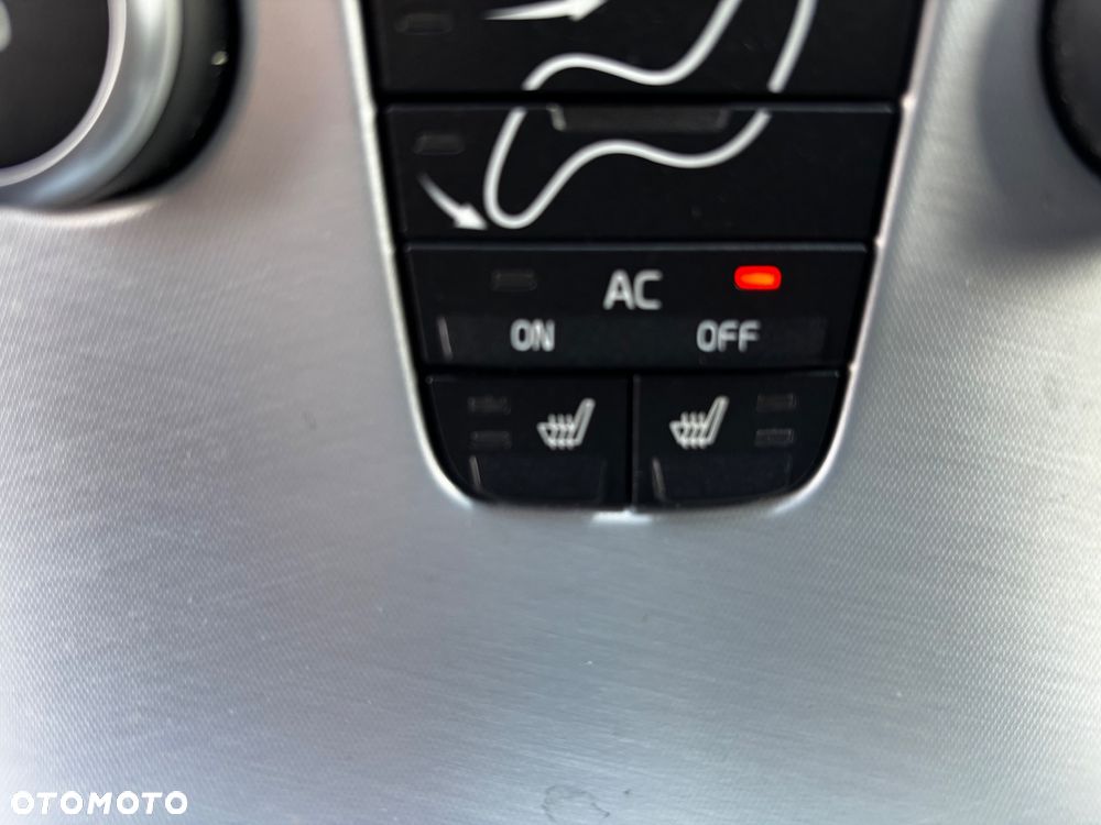 Volvo V50 DPF D2 Business Edition - 29