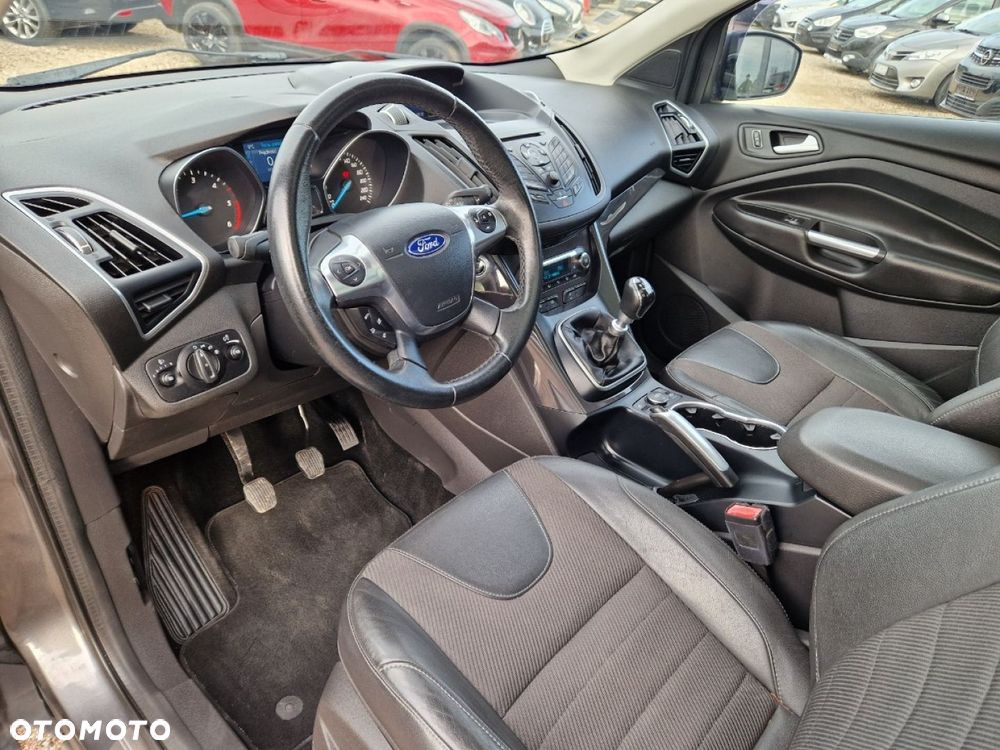 Ford Kuga 2.0 TDCi 2x4 Business Edition - 6