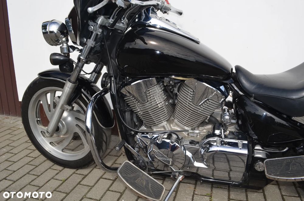 Honda VTX - 9