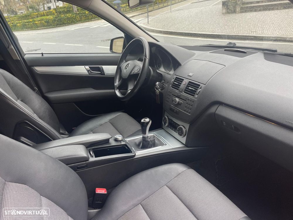 Mercedes-Benz C 220 CDi Avantgarde BlueEfficiency - 13