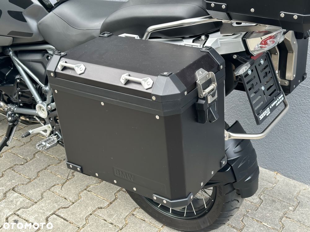 BMW R - 22