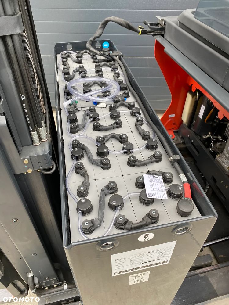 Linde R16 Reach truck wózek wysokiego składowania NOWA bateria - 9
