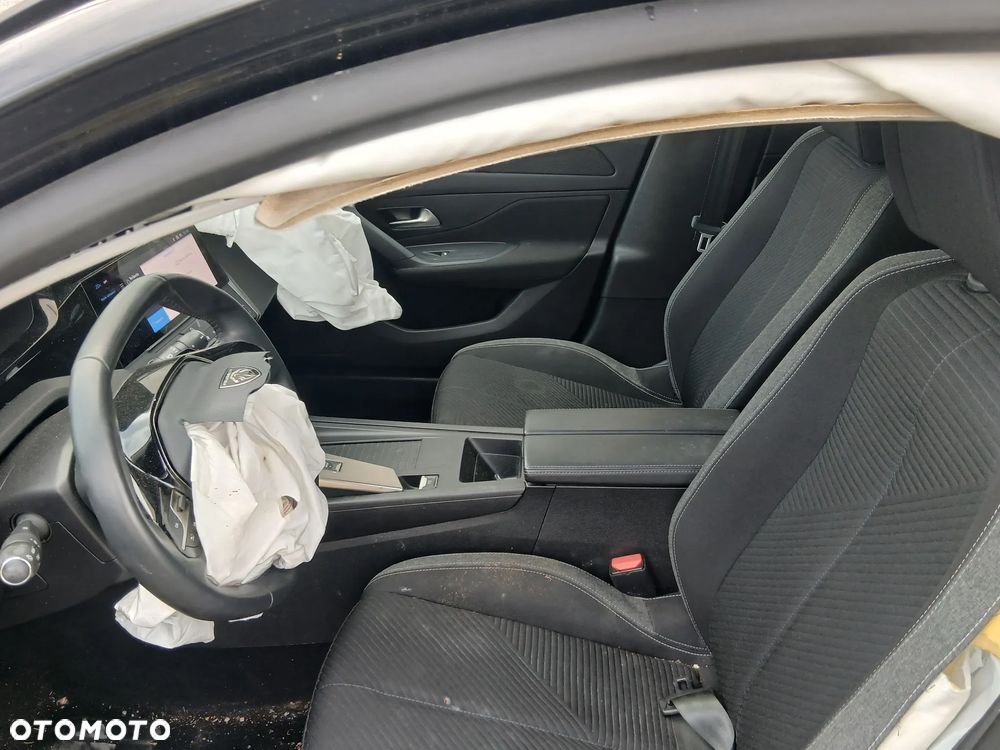 Peugeot 308 BlueHDi 130 EAT8 Business - 12