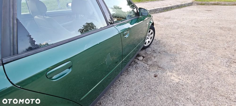 Audi A4 Avant - 11