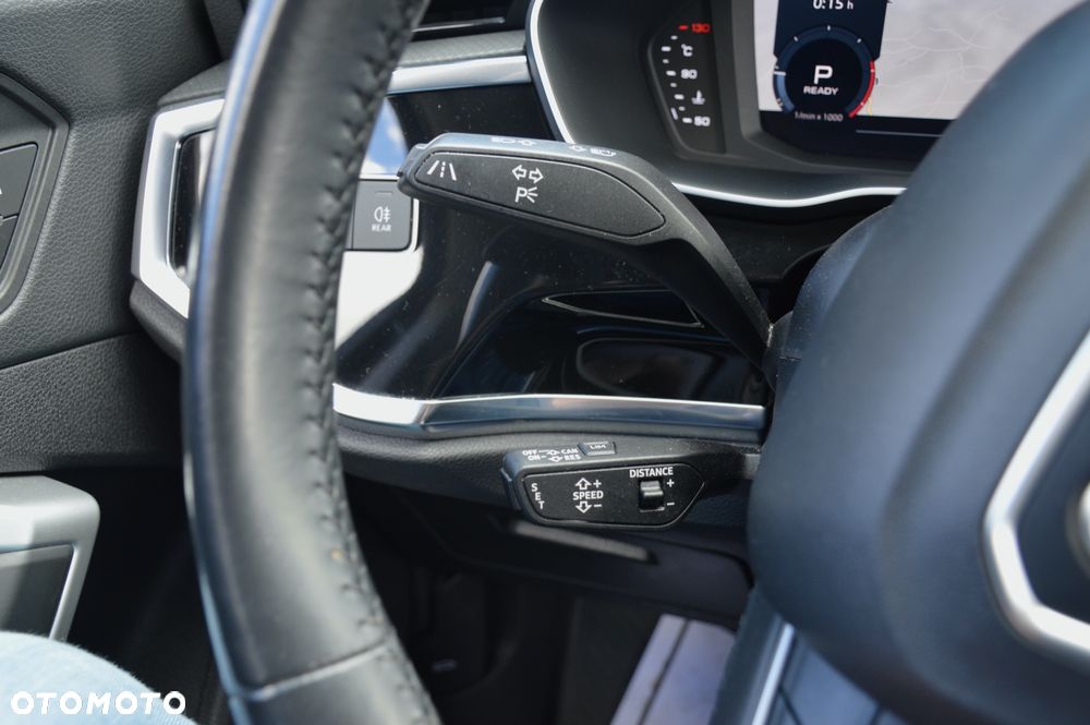 Audi Q3 2.0 TDI Sport S tronic - 32