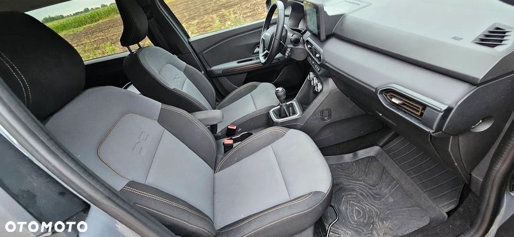 Dacia Jogger TCe 110 (7-Sitzer) Comfort - 25