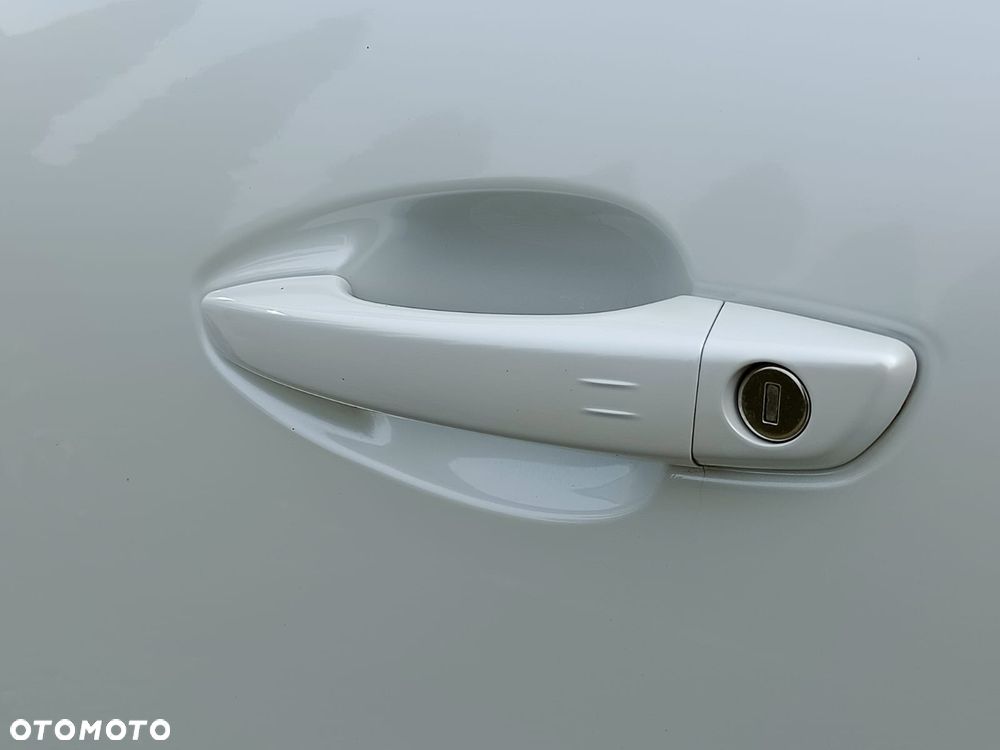 Peugeot 3008 1.2 PureTech Crossway S&S EAT6 - 18