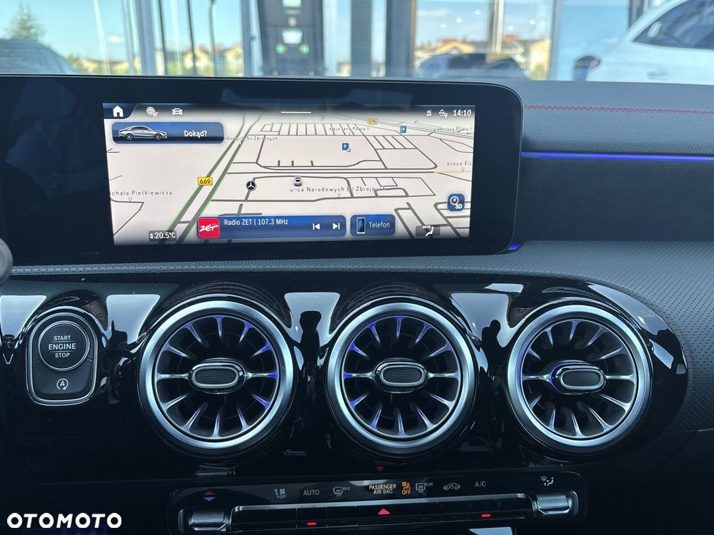 Mercedes-Benz CLA 200 mHEV AMG Line 7G-DCT - 23