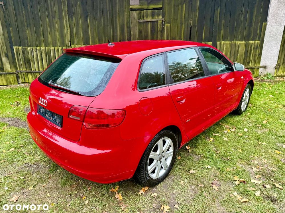 Audi A3 Sportback - 3