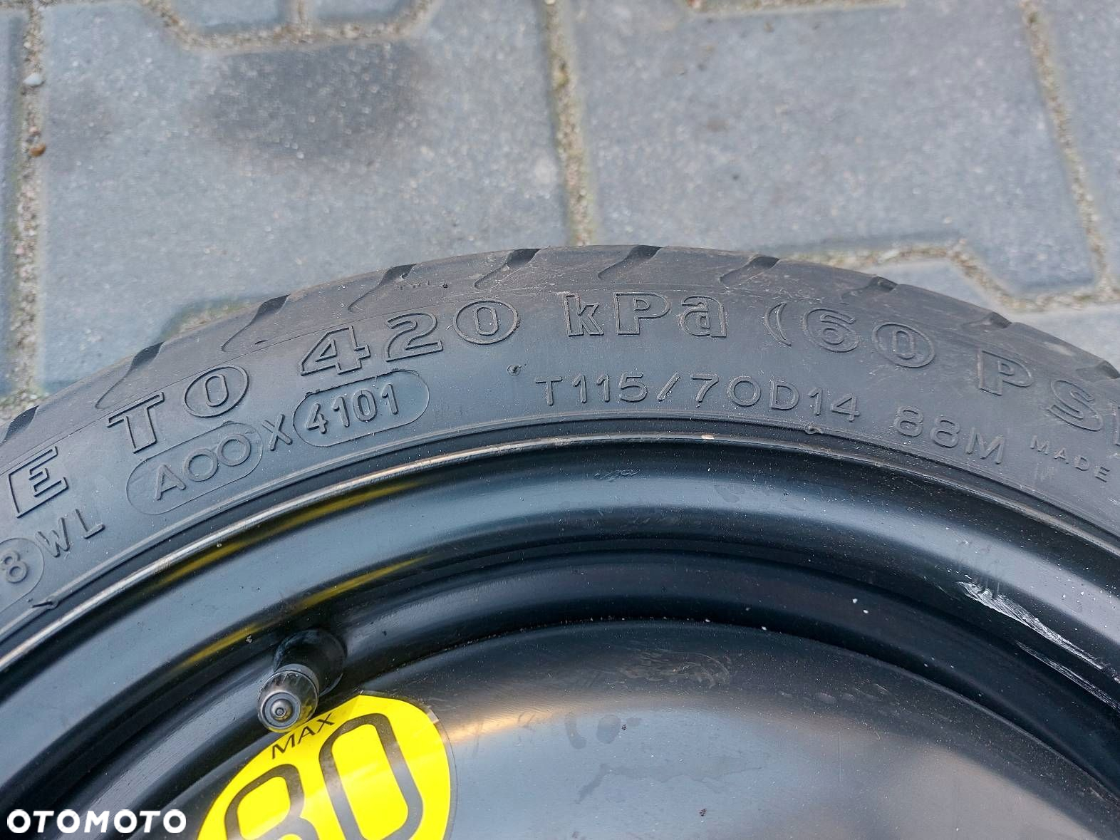 DOJAZDÓWKA 4×100 4J X14 ET45 FI54,1 115/70R14 2001R BFDGOODRICH - 2