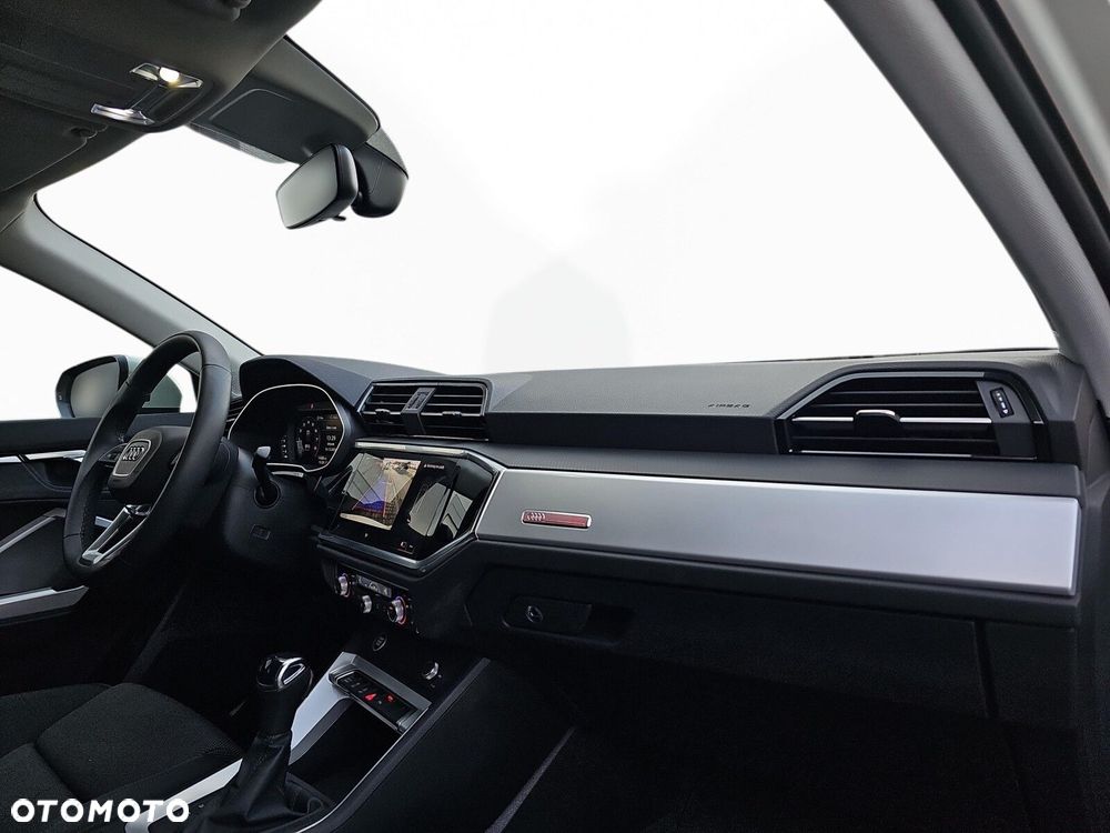 Audi Q3 Sportback - 23