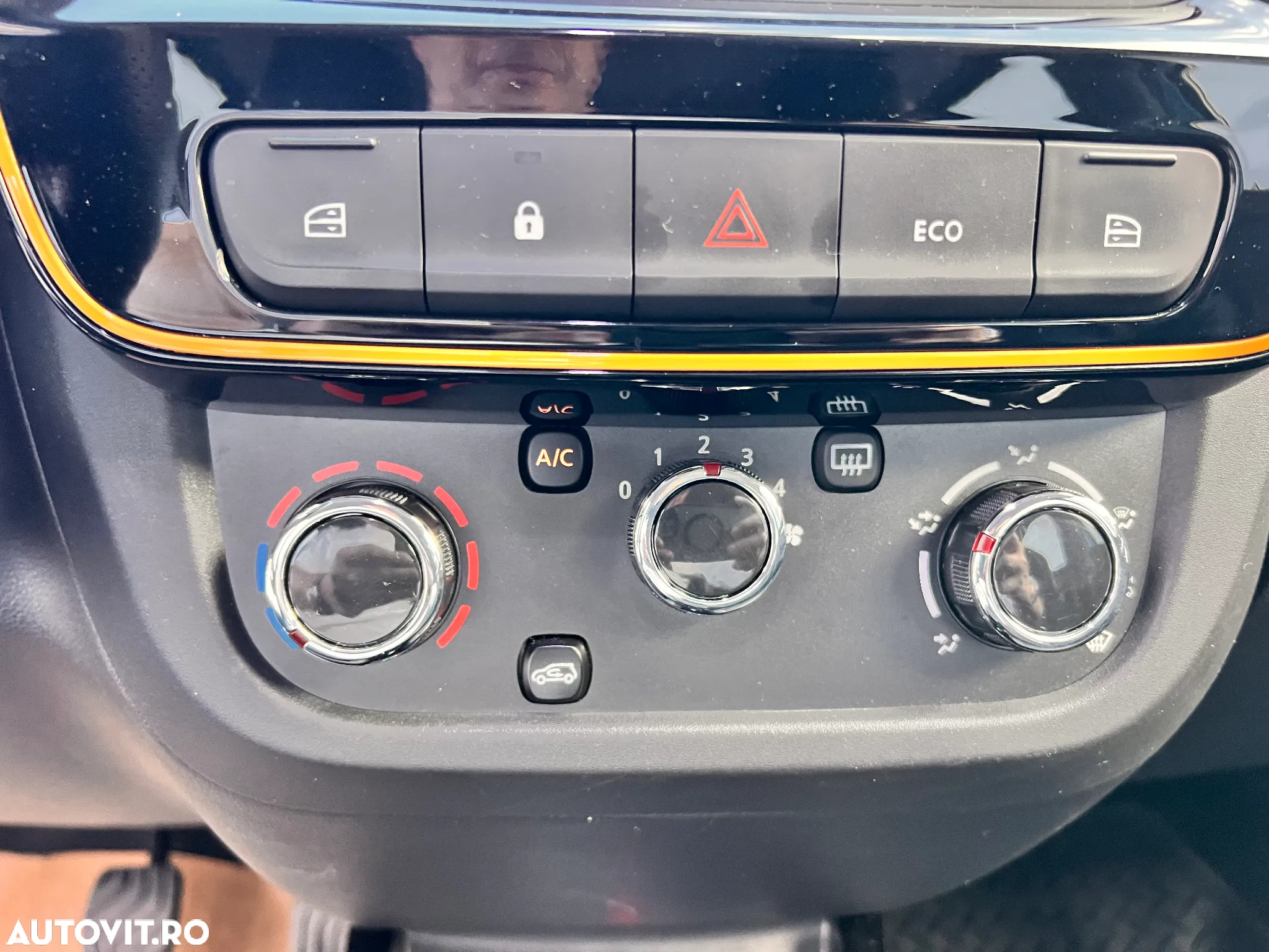 Dacia Spring Cargo Electric 45 (33kW) - 11