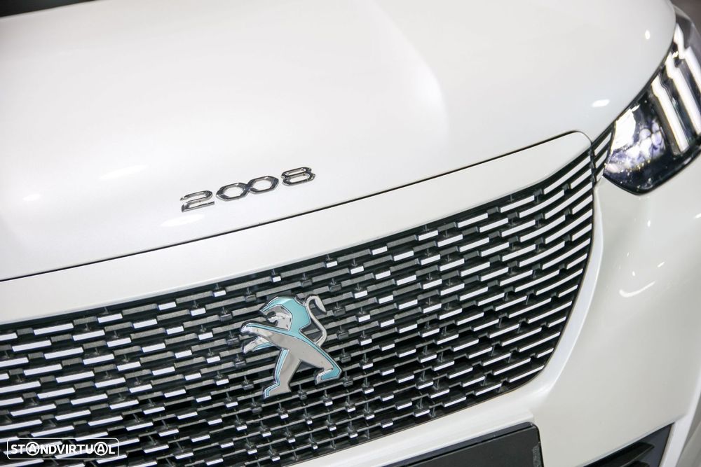 Peugeot e-2008 - 24