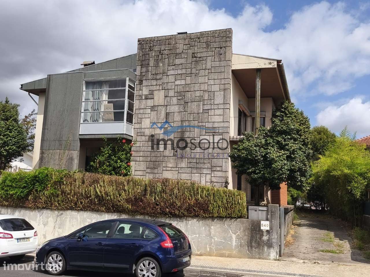 Moradia T4 no Centro de Oliveira de Azeméis - Grande imagem: 2/31