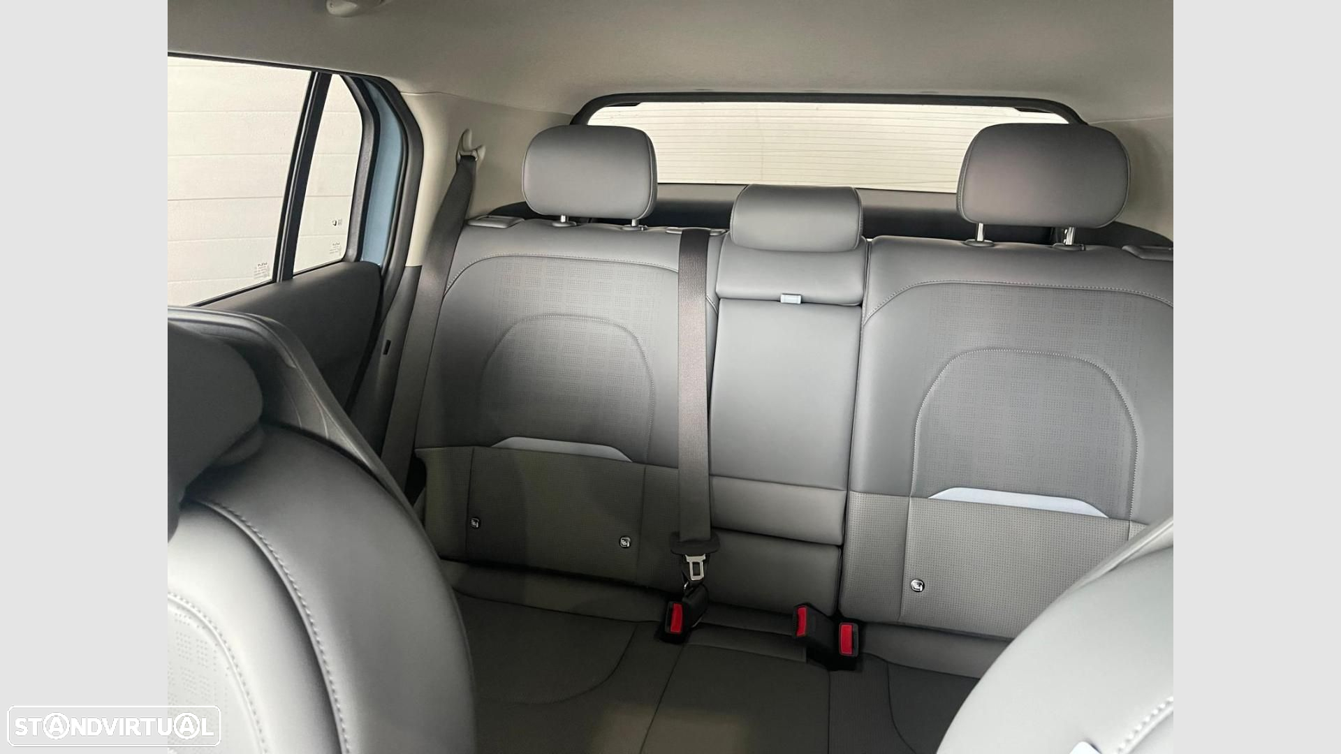 Kia EV3 81.4 kWh Tech - 17
