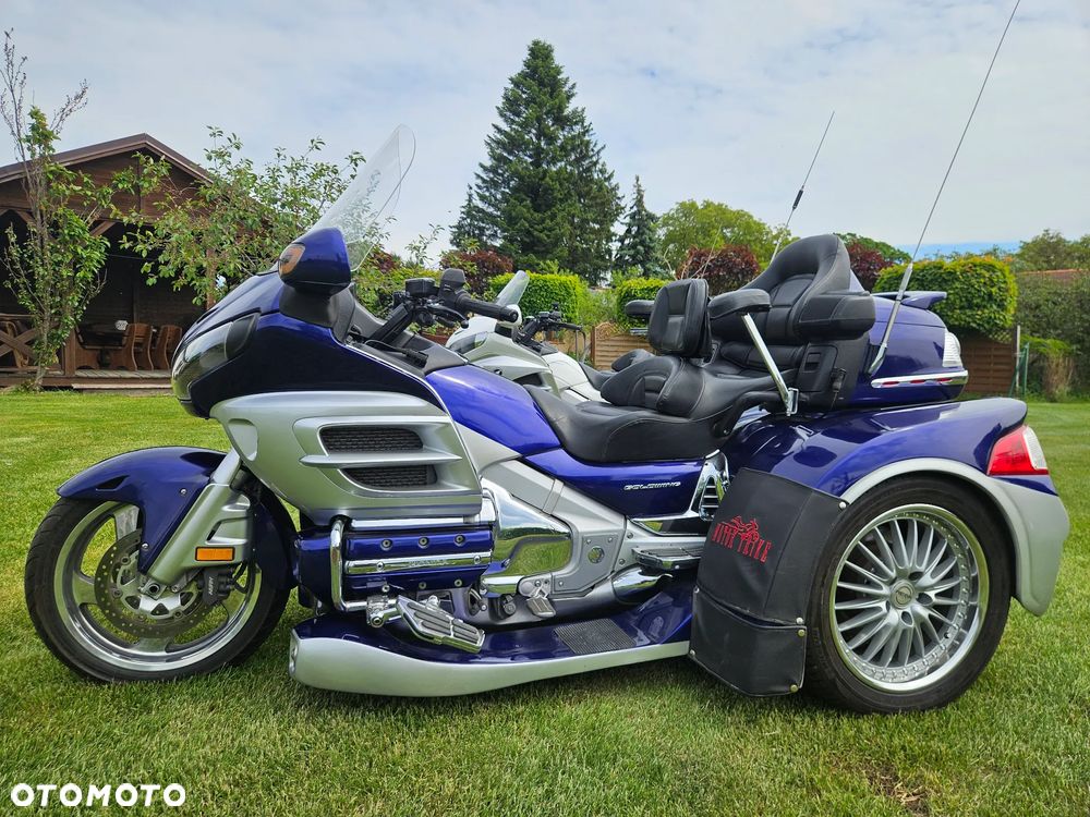 Honda GL - 10