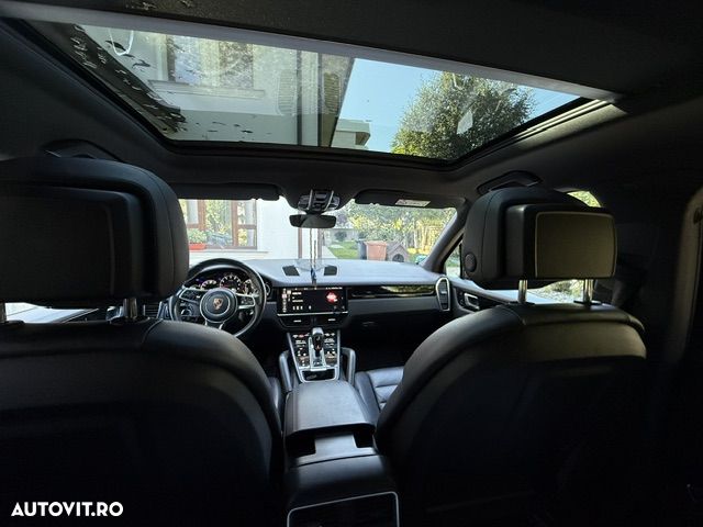 Porsche Cayenne Tiptronic S - 4