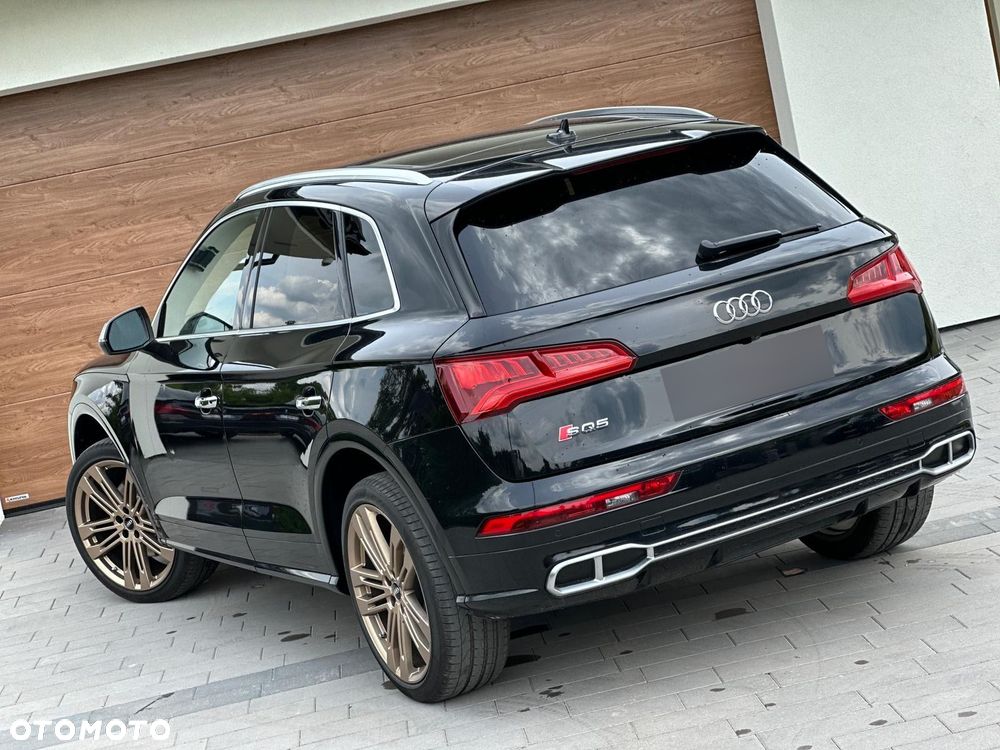 Audi SQ5 - 2