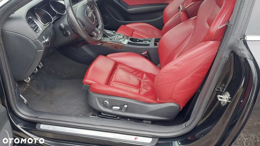 Audi S5 Coupé 4.2 Quattro - 12