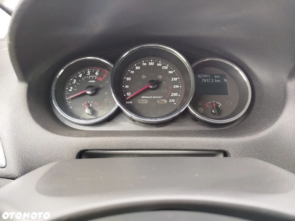 Renault Megane - 11