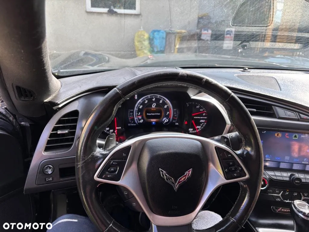 Chevrolet Corvette - 13