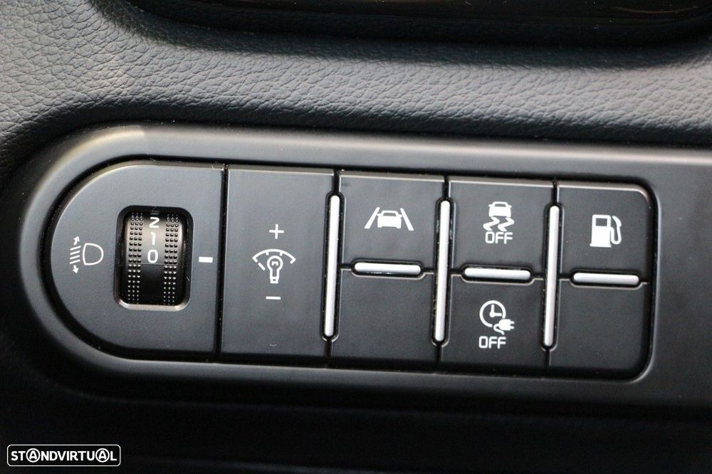 Kia Ceed SW 1.6 GDi PHEV Tech 6DCT - 37