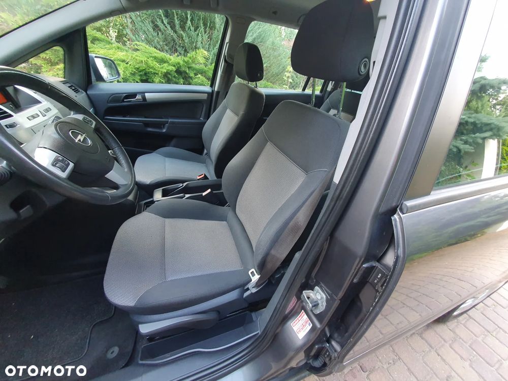 Opel Zafira 1.6 Edition - 9