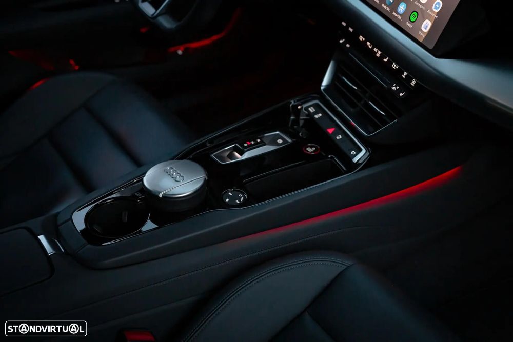 Audi e-tron GT quattro - 13