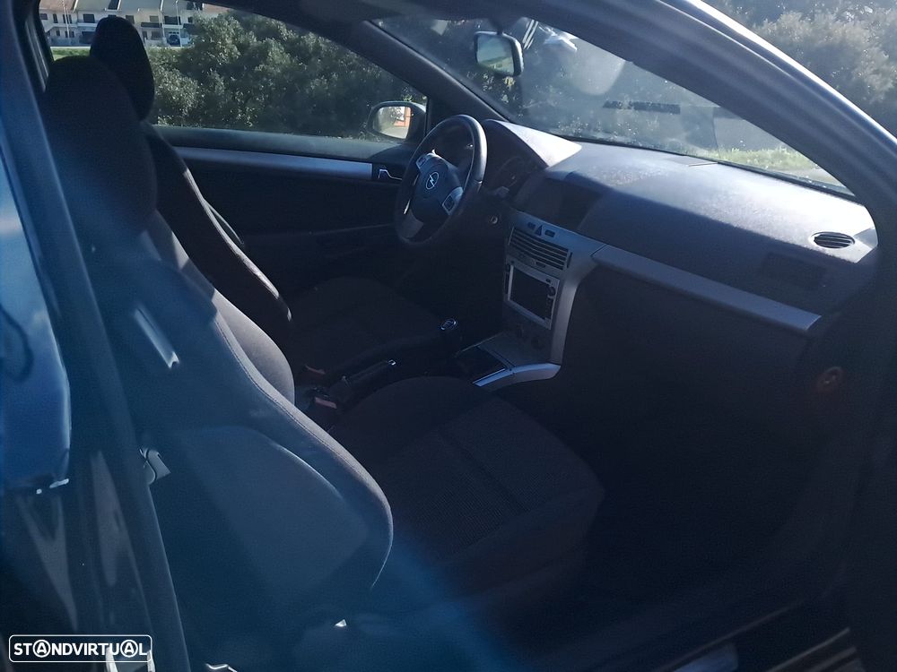 Opel Astra GTC 1.3 CDTI - 7