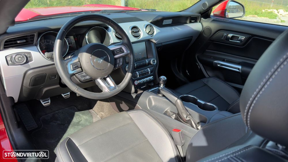 Ford Mustang 2.3 Eco Boost - 43
