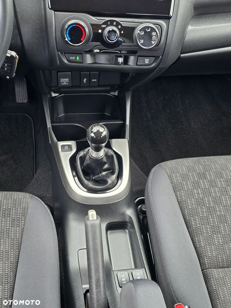 Honda Jazz 1.3 i-VTEC Comfort - 26